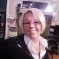 Kellie Robinson - @gyrlmeetsworld Twitter Profile Photo