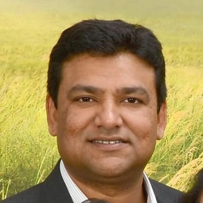 Bharani_Talluri's profile picture. Engineer | App Developer| Husband | Dad