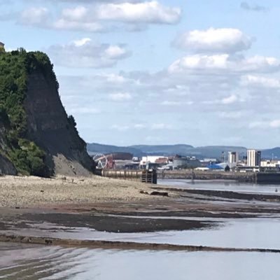 louisatgregory's profile picture. 