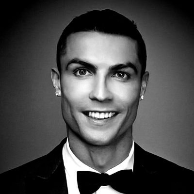 Love football ⚽️
 @Cristiano ❤
 Real Madrid - MU