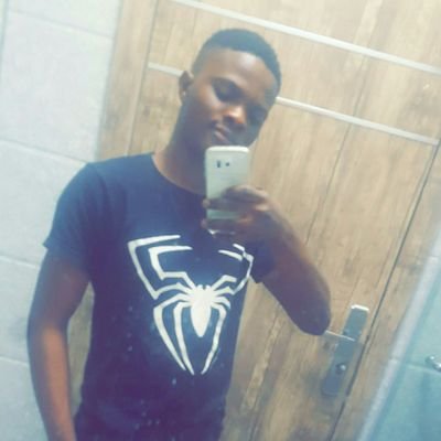 Andymohr8's profile picture. 