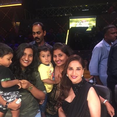 M huge fan of @madhuridixit....! I love madhuri she is so cute ,lovely daughter ,wife, mother ,and actress . I am so lucky becoz I am fan of madhuri