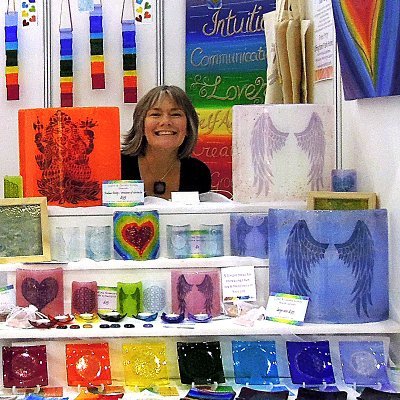 UK designer and maker of fused glass cards and gifts, inspired by nature, love and light. #britishcrafting #artisan #handcrafted #giftideas