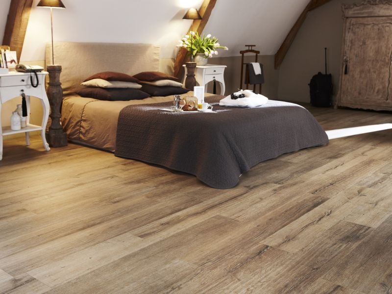 We at Nas Carpets strive to give our clients top class products and service. Our products range from Low to medium to high budgets - we strive to cater for all.