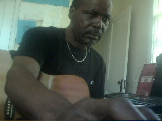 DmanSmoothy singer/songwriter
