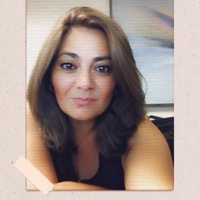 Ozek2Betul's profile picture. 