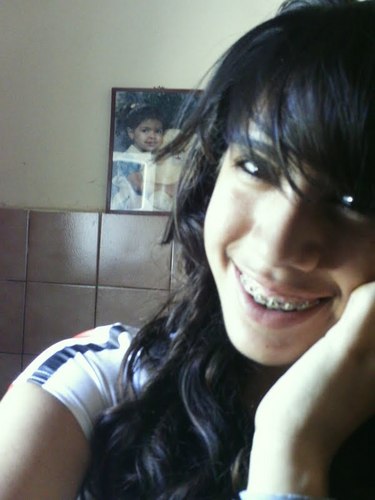Oie , tenho 14 anos , estudo ,sou louca por restart (koba e meu marido)