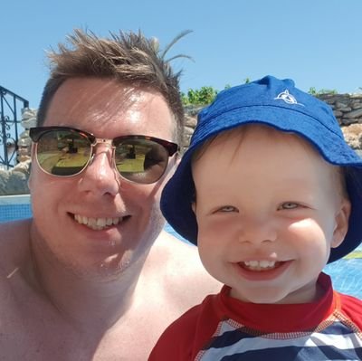 Chartered Financial Planner and Director at Wealth Experts, dad of two and Aston Villa fan