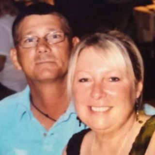 Profile Picture of John Holifield "The Manly Pearl Man Vantel Pearls" (@JohnVantel) on Twitter