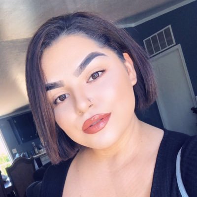 ninaamour91's profile picture. 