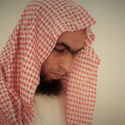 أحبُ العلمَ والعُلَماءَ، رغبتي أن أرفعَ الجهالةَ عني، باحث في العلوم الشَّرعية، ماجستير حديث، وأهوى لُغتي والكتاب. (طُويلبُ علمٍ).