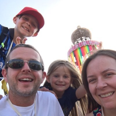 LynchWasHaracz's profile picture. Mum, Wife, Part time worker, occasional party goer, music lover, tired