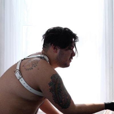 fat trans leather daddy ⛓ artist ✂️ performer 🔞 Co-Producer @AORTA_films ❤️🔥 leatherworker if you know where to look 👀 papifemme@protonmail.com