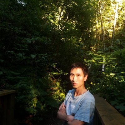 jamestran0305's profile picture. 😀