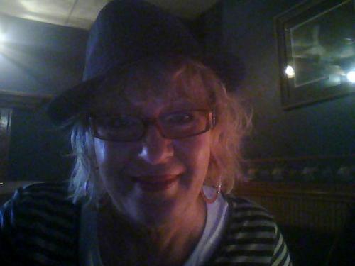 ShowBizHits's profile picture. Traffic, traffic and more traffic! Follow us as we build our Traffic Exchange. It's tons of work and fun too. It will be a great place to get website traffic.