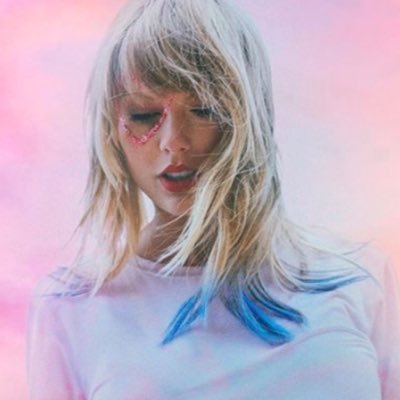 i’m cassie. i ain’t gotta tell him, i think he knows #IStandWithTaylor 💘 #TeamEquality 🌈 #𝓛𝓸𝓿𝓮𝓻OutNow #LETTAYLORSING