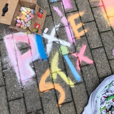 pixiestix2019's profile picture. 