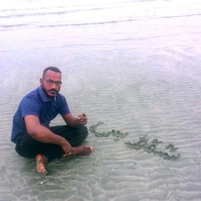 سوداني الهوية .. من برا اسود داكن ومن جوه ابيض نيه .