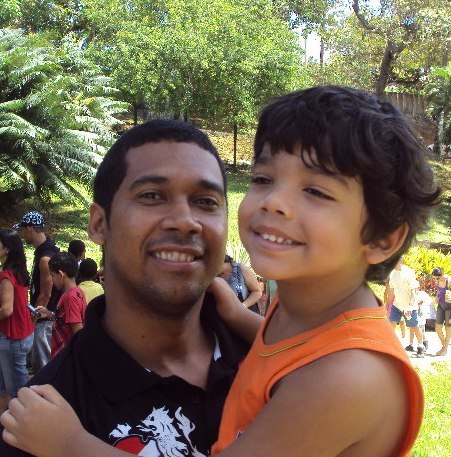 Vascaino,Tecnico em Informatica,Pai de Matheus e um louco por informação.