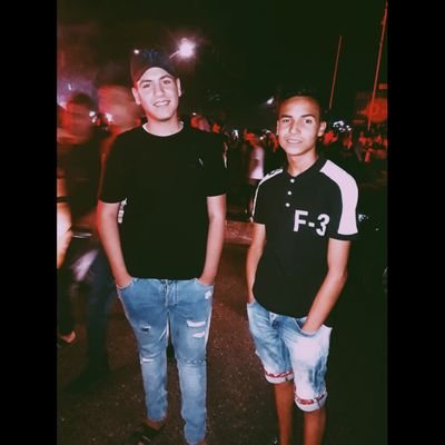 je suis haitham ❤️ j'ai 16 ans 😎 je suis étudiant en bel lahrech 😅 j'aime le football ⚽ et mes amis 🤭👨‍👦‍👦