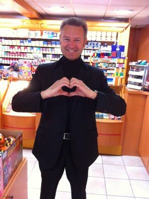 WayneGe32595982's profile picture. I'm  an Engineer .