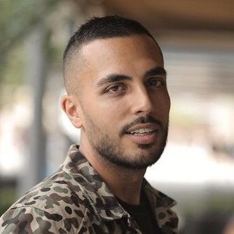 Academic. Iraqi https://t.co/BI1F468o2g Construction. Poetry. FIFA Football Agent. Coding. Bitcoin.