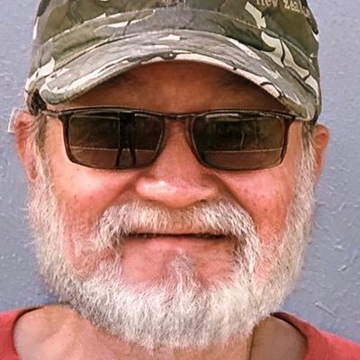 yikaus's profile picture. dev oOps, API user , expired aws certified engineer