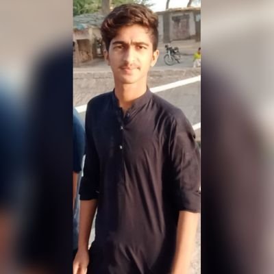 Proud to Be a Sindhi.❤

a Muslim , a Memer , a Footballer , a Tweeter.