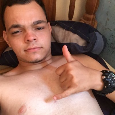 fernandoronii4's profile picture. 