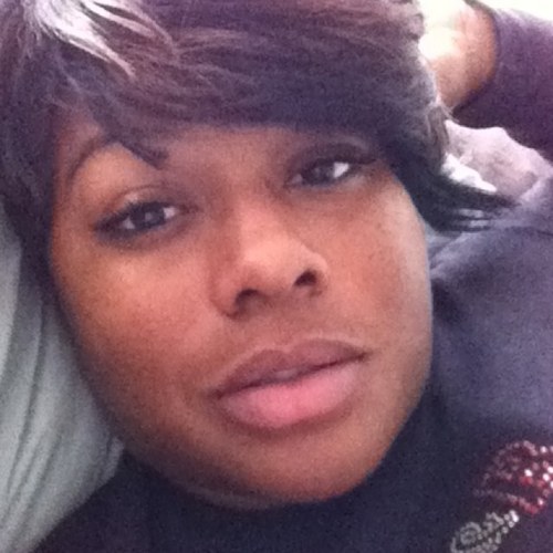 simplyeloquence's profile picture. 