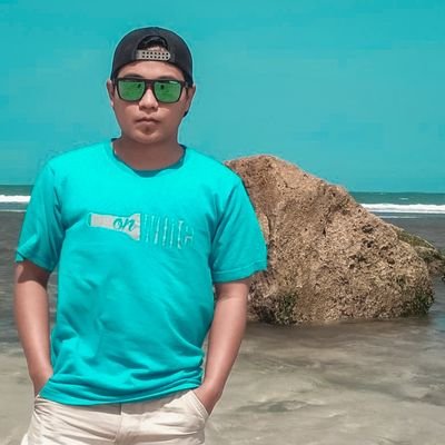 thelaviv's profile picture. ‏ANTI AIR !! 
איאן אביף |
كافر‎‎ |