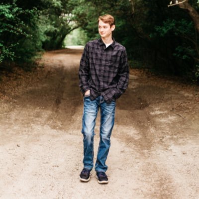 connorgrant77's profile picture. 