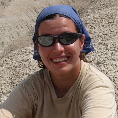 Geologist at the British Geological Survey. Usually found in the geochronology lab, or roaming in the woods, or lurking near a bookcase.