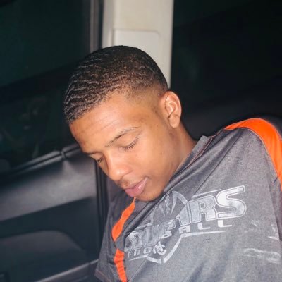 Aldezze Bih  
It’s Mac Shit ‼️💙🔯