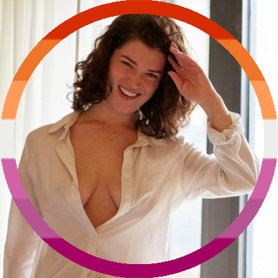 HuntressTahliaB's profile picture. [#RP #OCRP] Gamer, wrestling fan, weeb, writer, singer, nerd. [Self OC; lesbian]