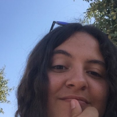 “...ser bairrista é o meu rótulo...”🤞🏼 
fcporto // super dragões🐉💙
dpd✨💗
Rita🤤