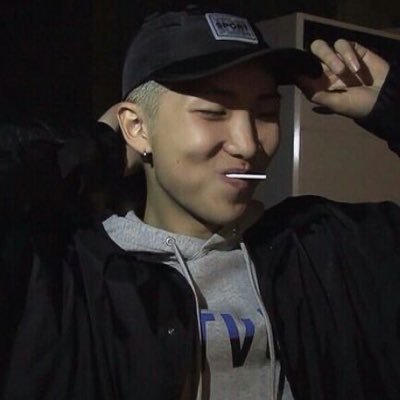 Fchat_'s profile picture. 🦖 dev pt 2