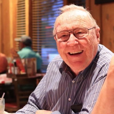 Herlikite3's profile picture. Author of Book “Bin Der Dun Dat”. Living life to the full.