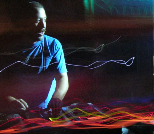 niclerner's profile picture. DJ, Translator, ID-Size Picture Collector