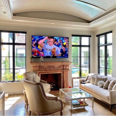 Established since 1997, our elite custom integration team makes a/v, lighting, and smart home dreams a reality for Dallas' premier clientele.