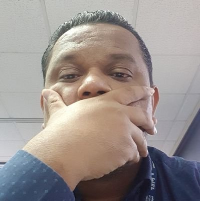 __evaristo's profile picture. 