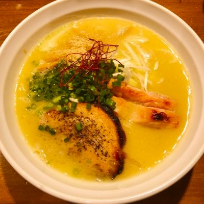 てきとーにつぶやいてます('-' )アニメ、ボカロ、ゲームが好き！あとラーメン！Now！