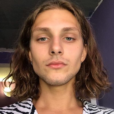 beigeillya's profile picture. Even if it takes all night or a hundred years.