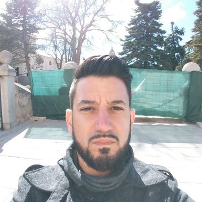 Sangre Colombiana.
Born in New York and raised in San Diego.
Graduated from Cal Poly, SLO.
Love my NY teams...Giants, Knicks, Yankees, Rangers, & Redbulls.