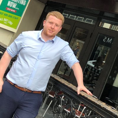 A curious individual finding his place in the world of Learning & development - currently working with design & data in a retail hospitality L&D function
