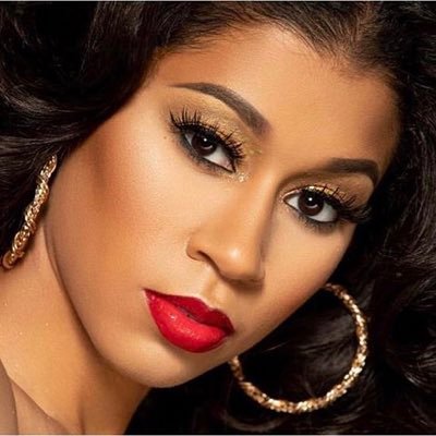 27. Lash Tech 💋 Shop here Ladies . Lace Wigs/ Lashes/ .. Dm for pricing and info. Shipping Only. Cashapp: $Vmoney128