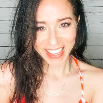 claireleedy's profile picture. Freelance Makeup Artist | Wellness Warrior | Holistic Nutrition Health Coach | Lifestyle Coach | Positive Body Image Mentor | Abuse Recovery Coach