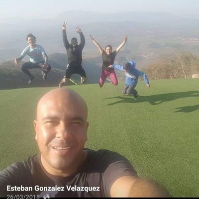 Colima mi cuna, Guadalajara mi pasión anti AMLO, fuera la 4T.