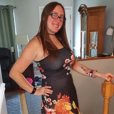 ★☆ I work at Zappos/Amazon -- I have 21 tattoos -- Zelda is the best video game ever! ☆★ #SpeakLife
Snapchat: jennysue61884