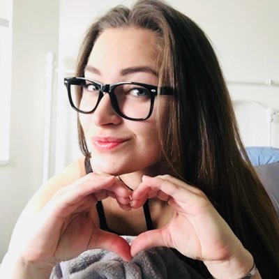 julienn54232840's profile picture. compréhensible joviale sérieuse